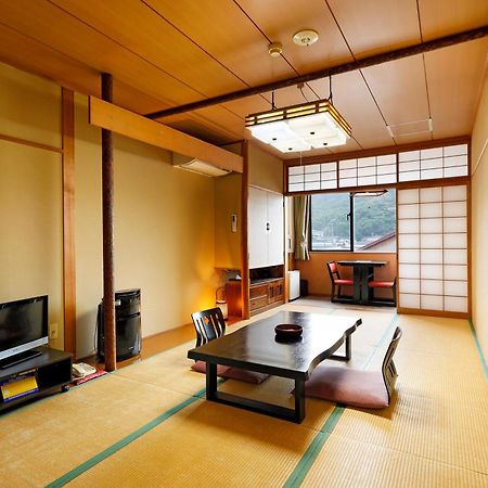 Yadoya Tsubaki Hotel อาโอโมริ ภายนอก รูปภาพ